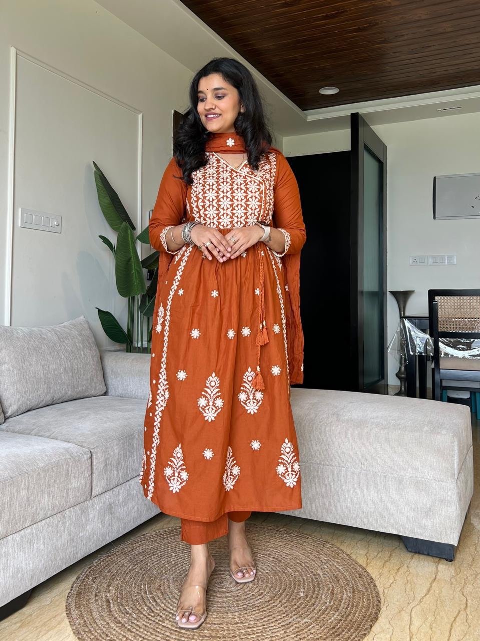 Karishma Embroidered Crushed Dupatta Set- Orange