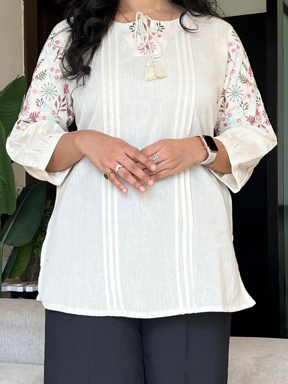 Suri Embroidered Tassel Top- Off White