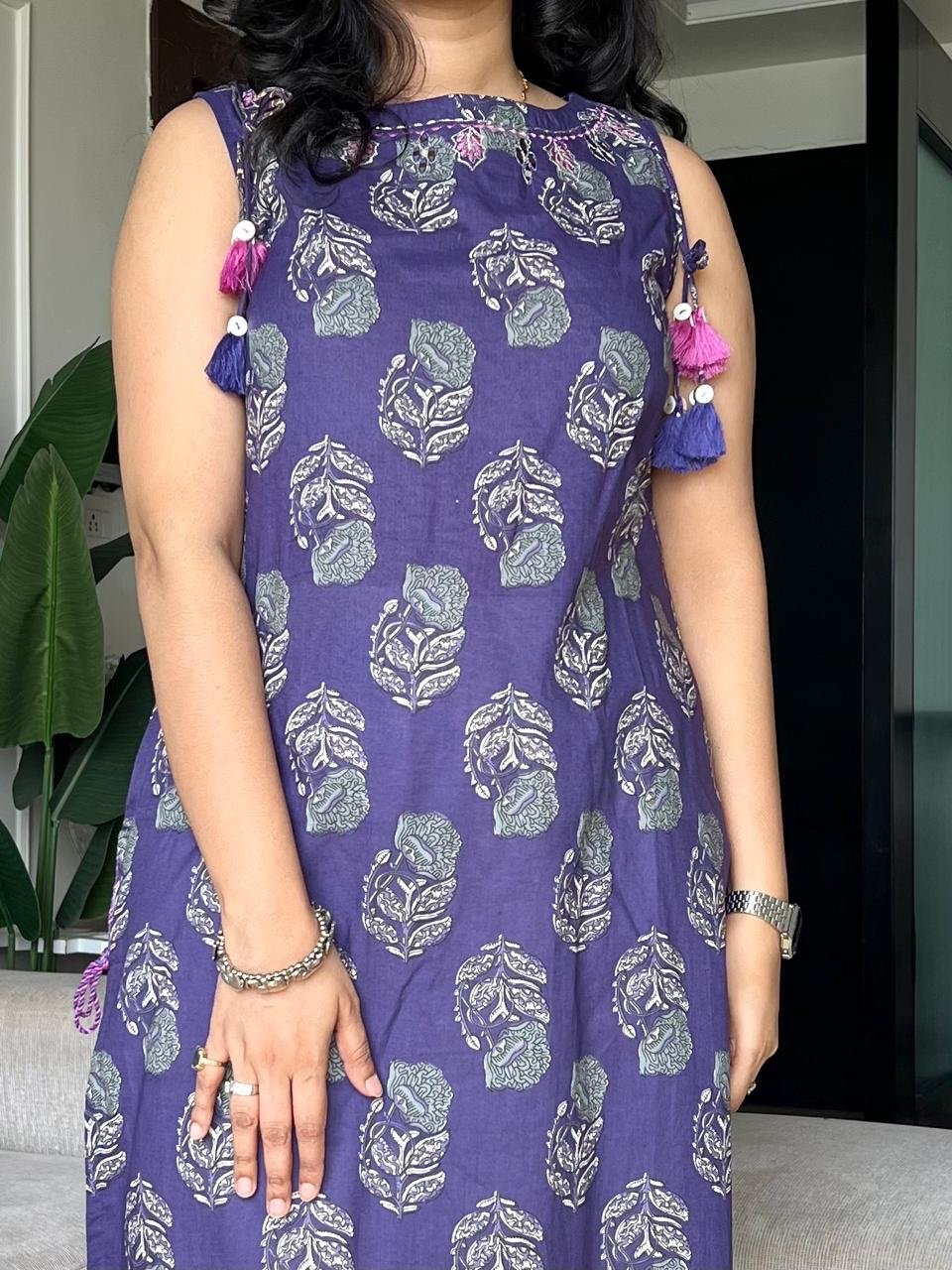 Roshni Sleeveless Cotton Tassel Kurta- Purple Boota