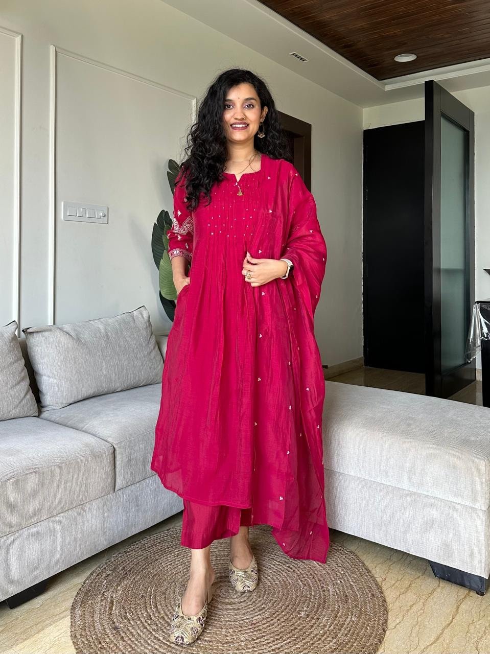 Sajda Mul Chanderi Luxe Set- Pinkish Red