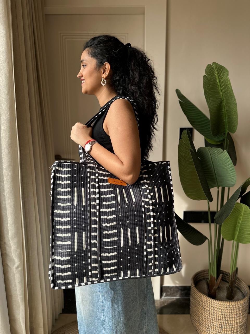 Quilted Tote Bag- Black Lines