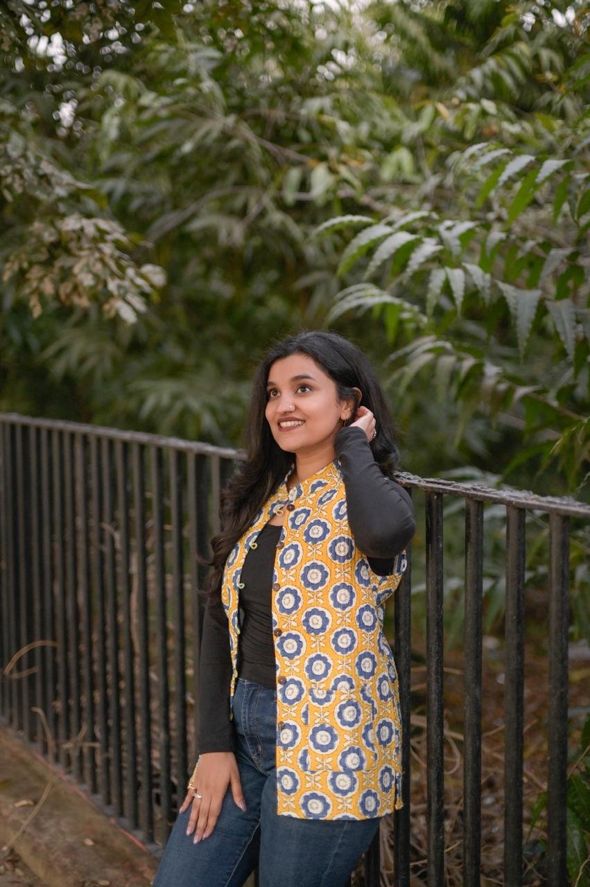 Reversible Quilted Sleeveless Jackets- Yellow flowers