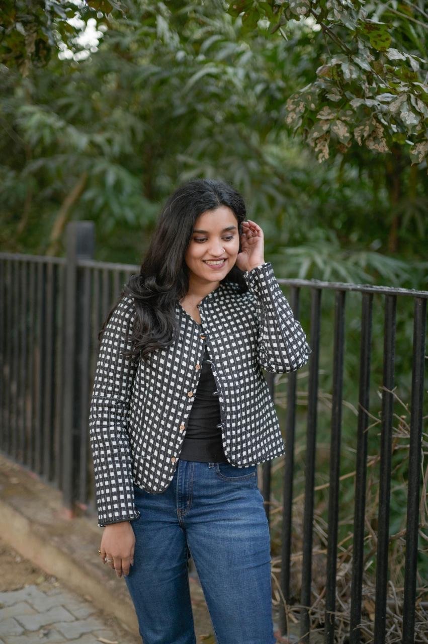 Reversible Quilted Short Jacket- Black Pink Florals