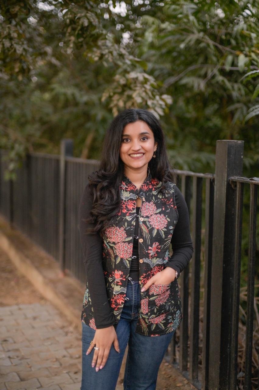 Reversible Quilted Sleeveless Jacket- Colorful Florals