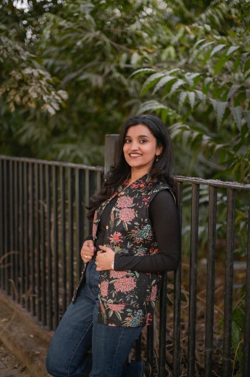 Reversible Quilted Sleeveless Jacket- Colorful Florals