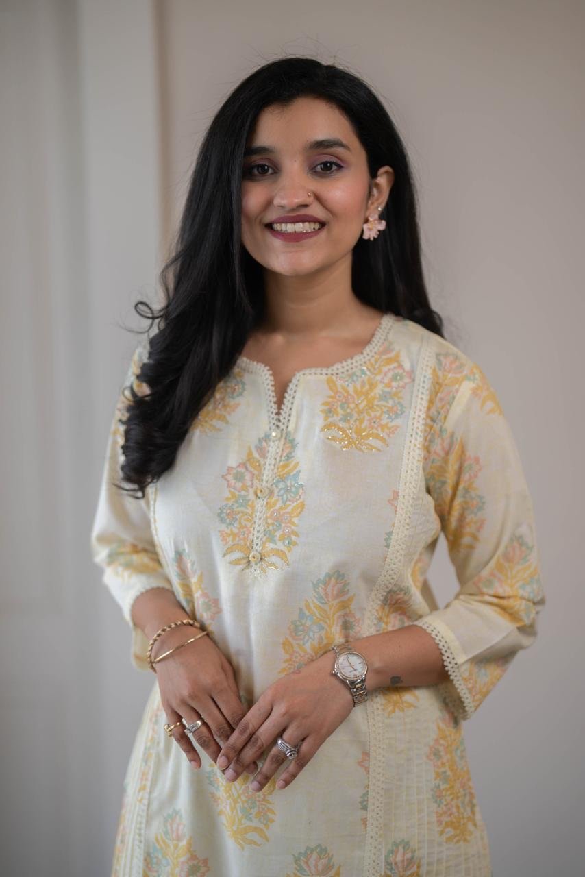Anaisha Kota Doria Dupatta Set- Yellow