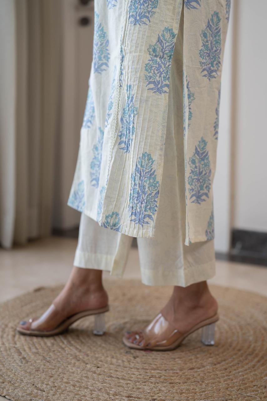 Anaisha Kota Doria Dupatta Set- Blue
