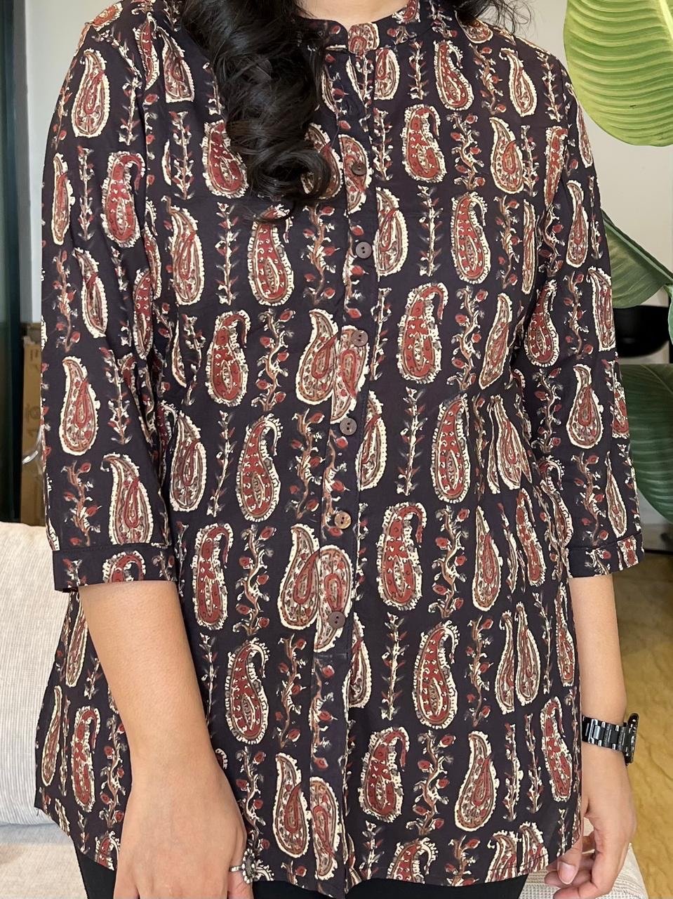Cotton Short Top- Black Paisley