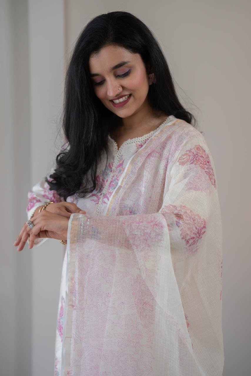 Anaisha Kota Doria Dupatta Sets- Pink