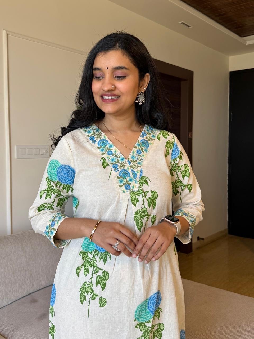 Veena Embroidered Floral Set- Blue Green