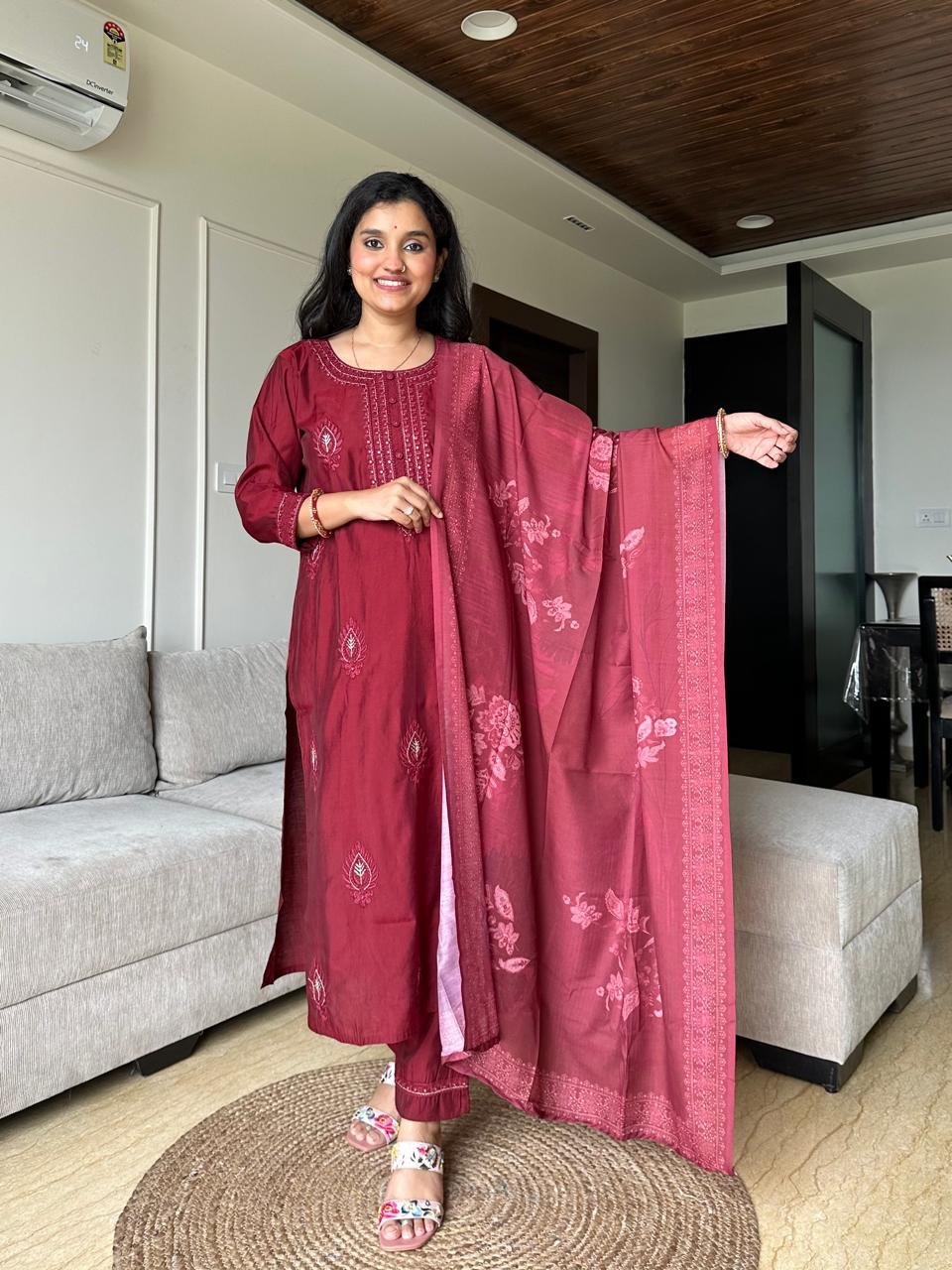Nihaal Embroidered Muslin Silk Set- Maroon