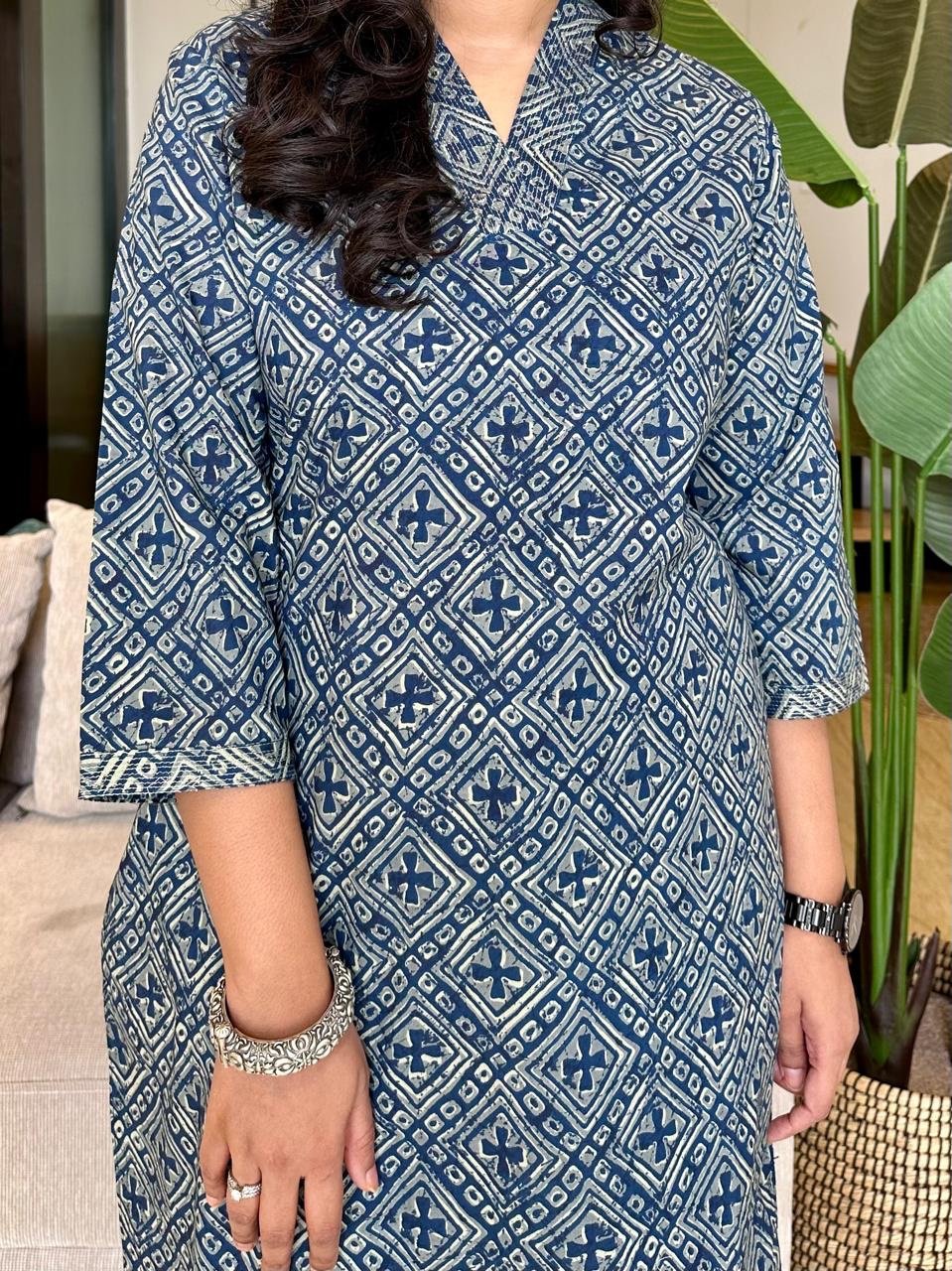 V-Neck Cotton Kurta- Navy Jaal