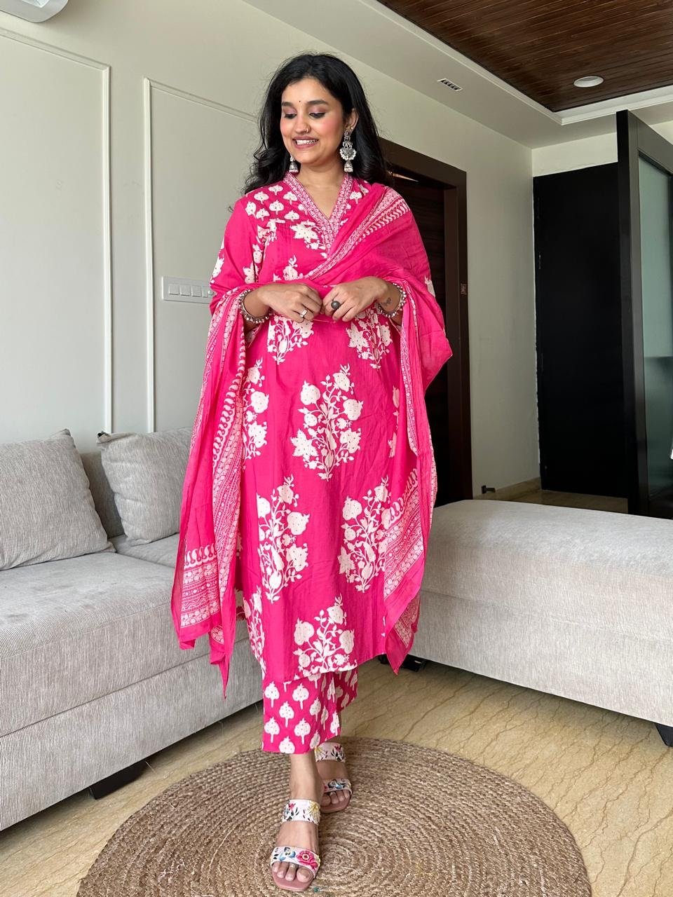 Ruhi Boota Cotton Set- Pink