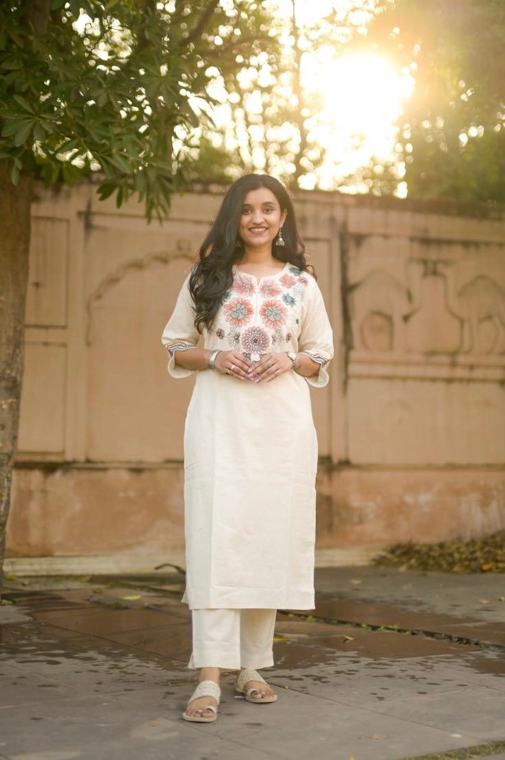 Ahaana Embroidered Pant Set