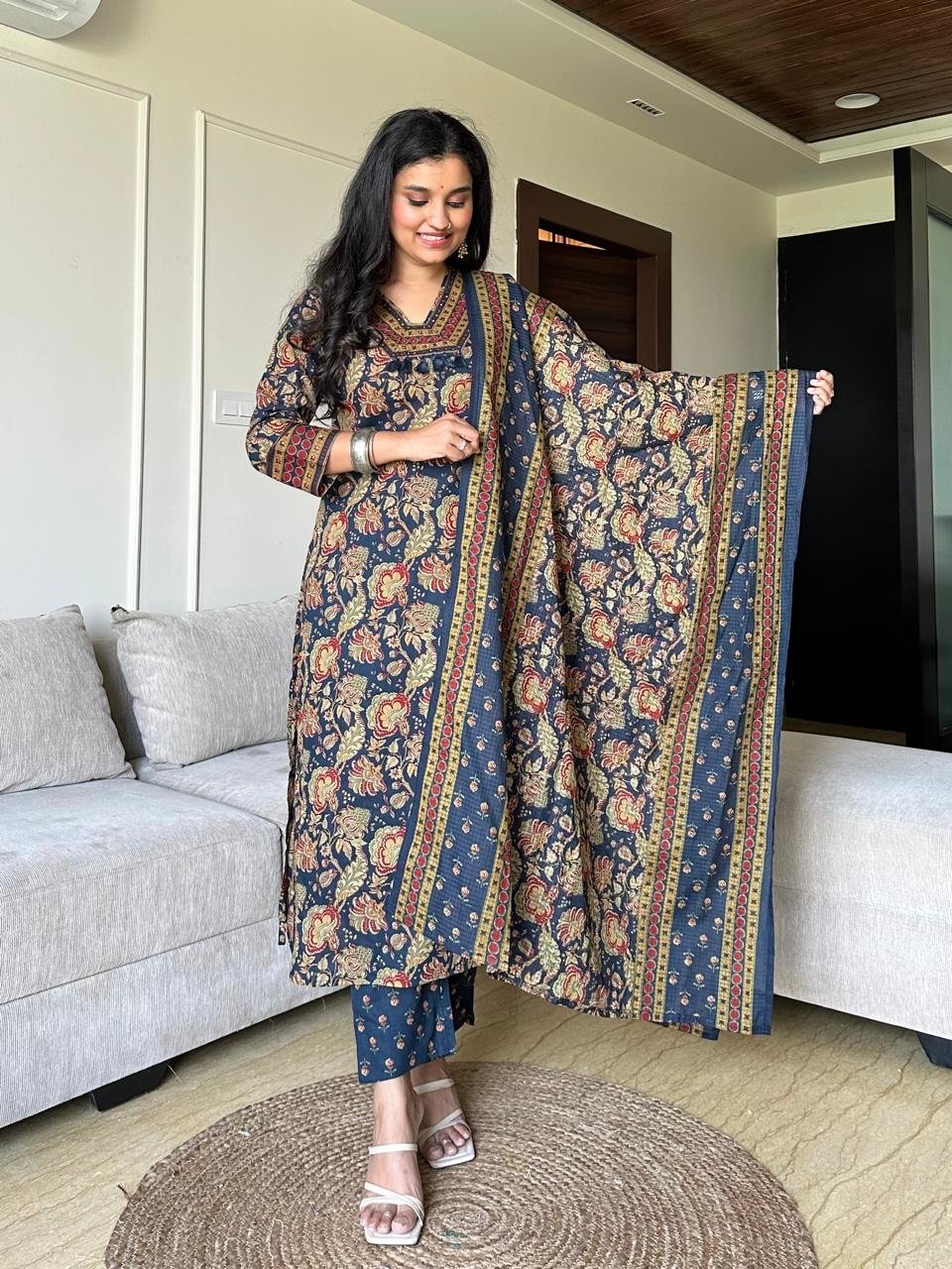 Khwaab Floral Cotton Set- Blue
