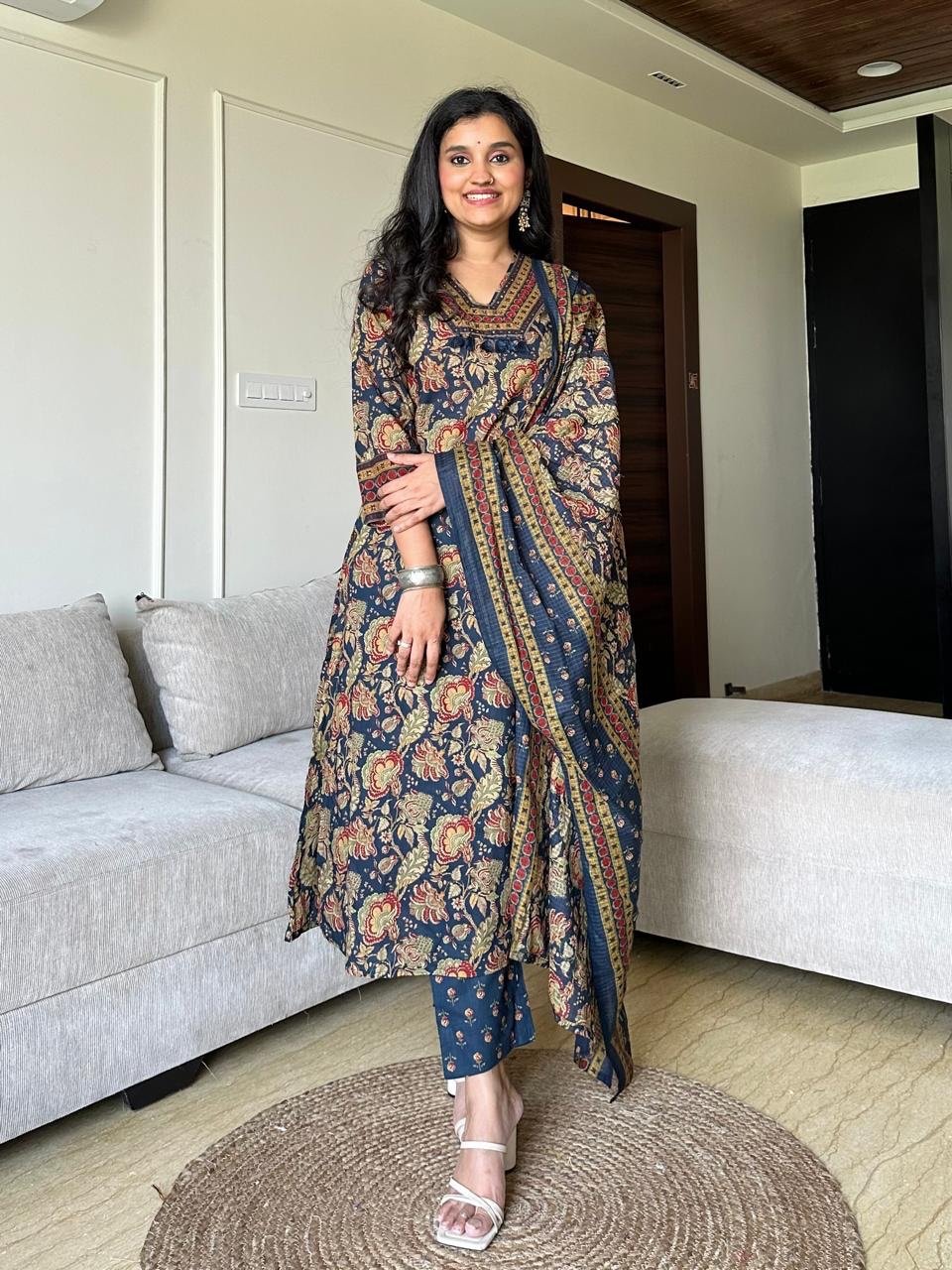 Khwaab Floral Cotton Set- Blue