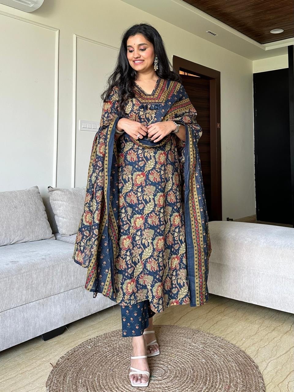 Khwaab Floral Cotton Set- Blue