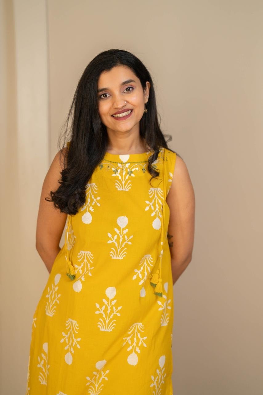 Bani Boota Sleeveless Pant Set- Yellow