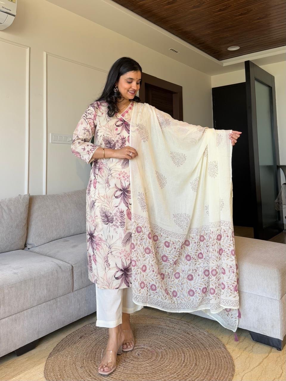 Ishara Off White Floral Set- Pink
