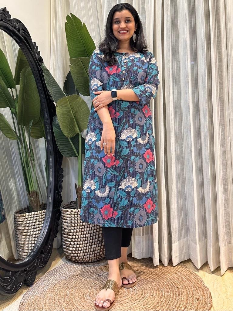 Weekend Round Neck Kurta- Navy Multi Floral