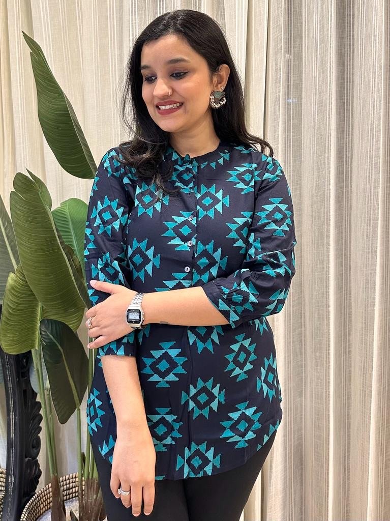 Weekend Rayon Short Kurta- Navy Blue Motif