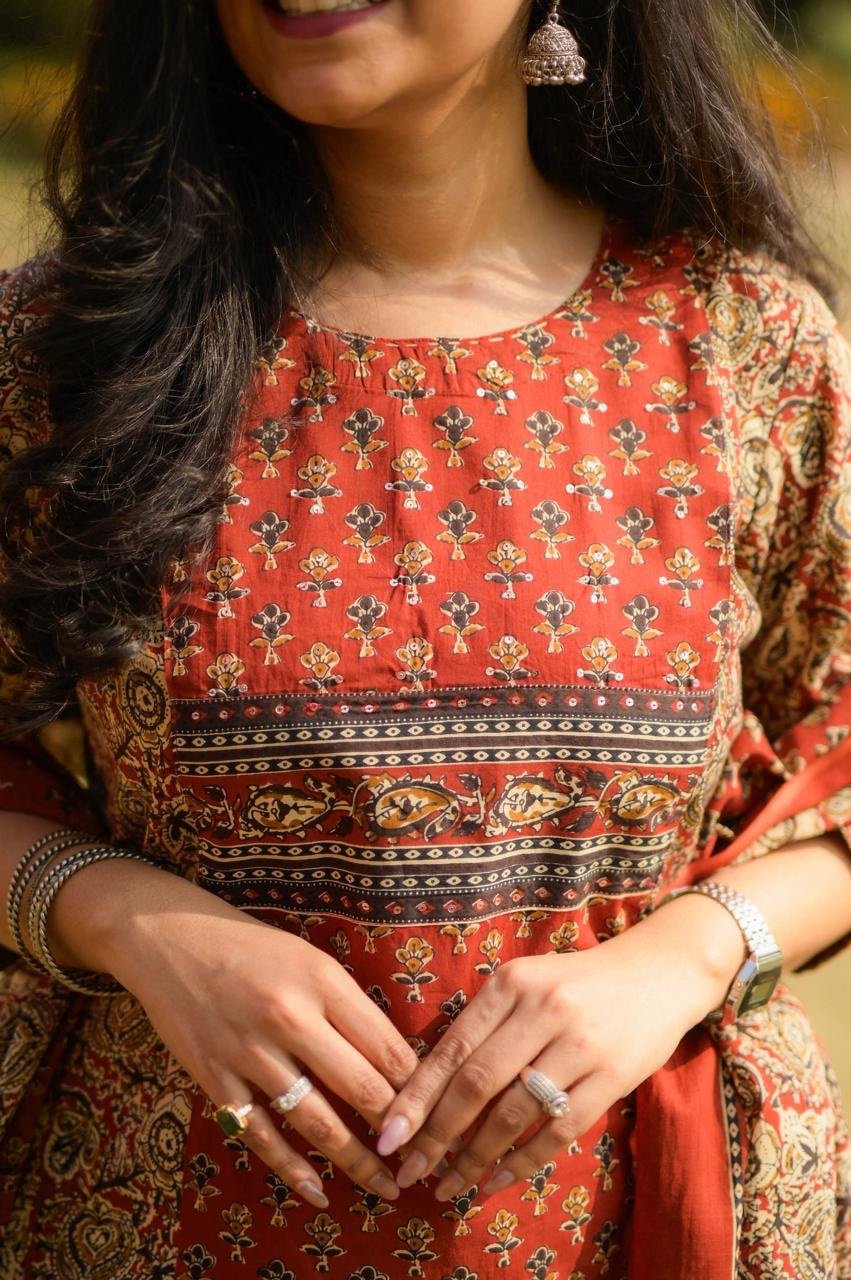 Kora Ajrakh Cotton Straight Set