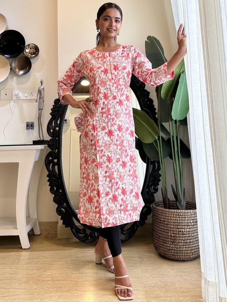 Cotton Pintuck Kurta- White Pink Floral