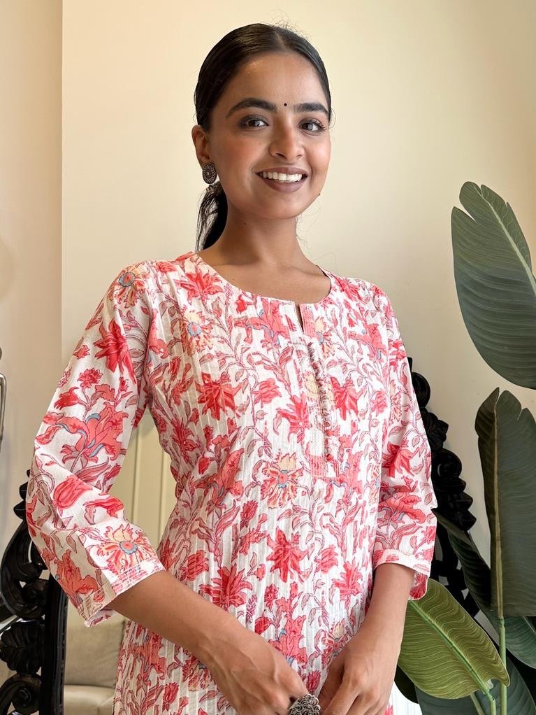 Cotton Pintuck Kurta- White Pink Floral