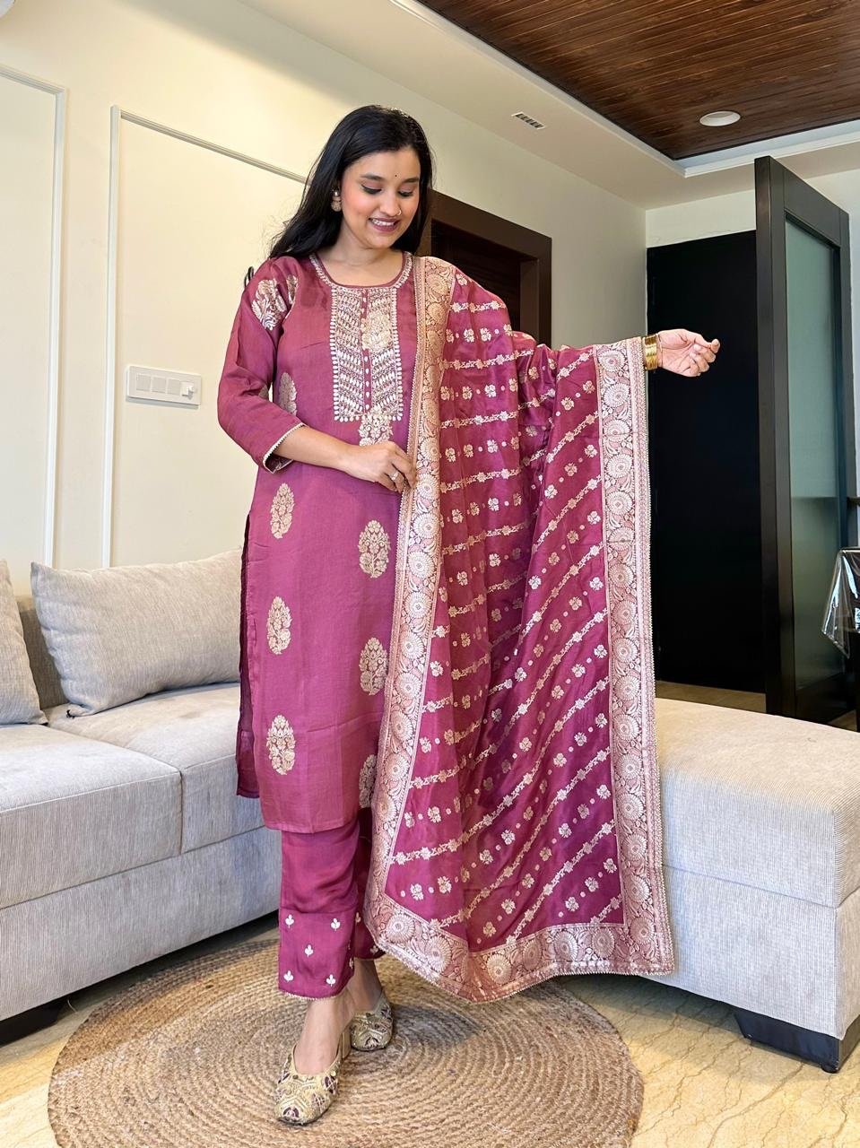 Veera Handwork Chanderi Set- Rose