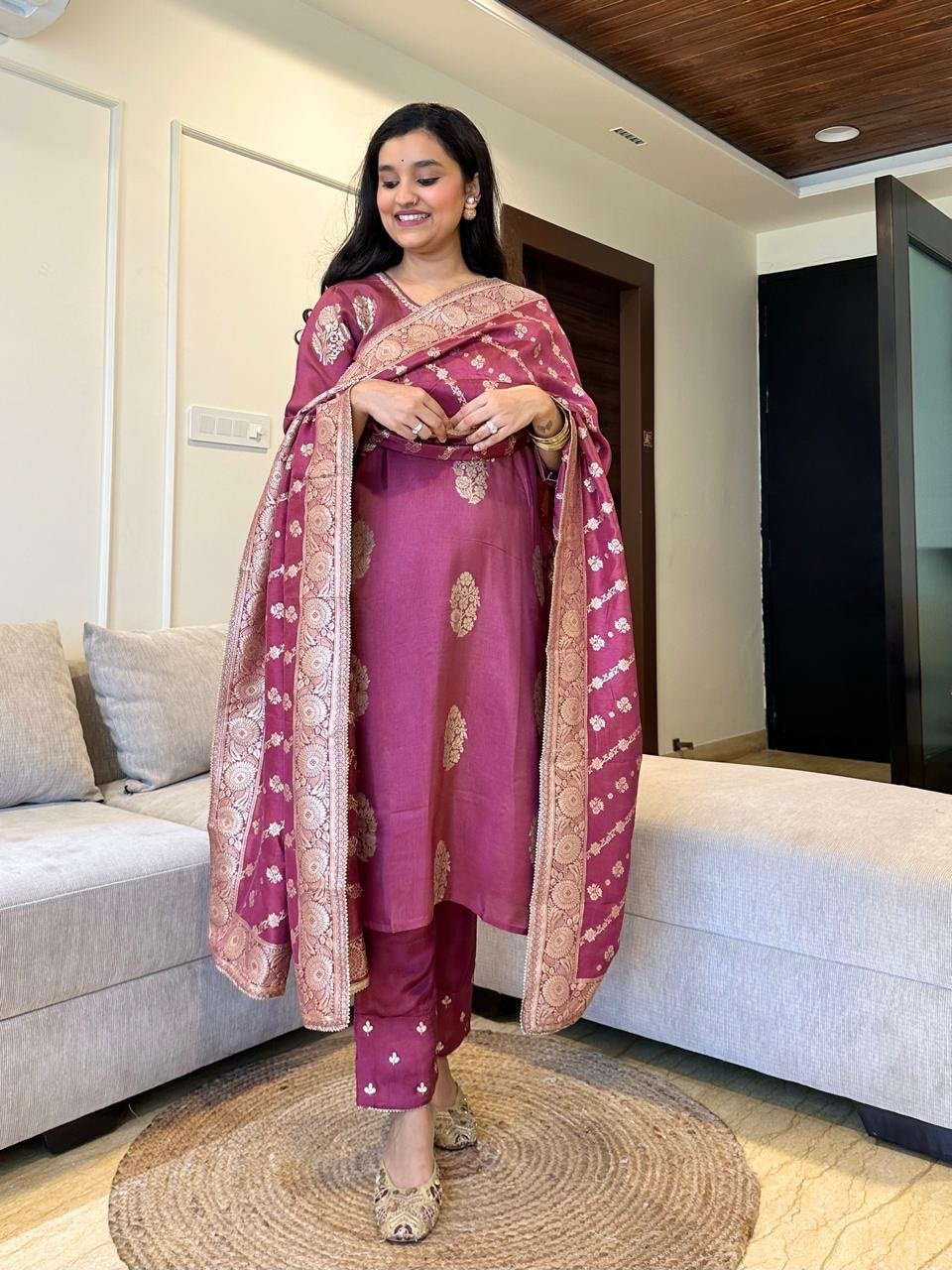 Veera Handwork Chanderi Set- Rose