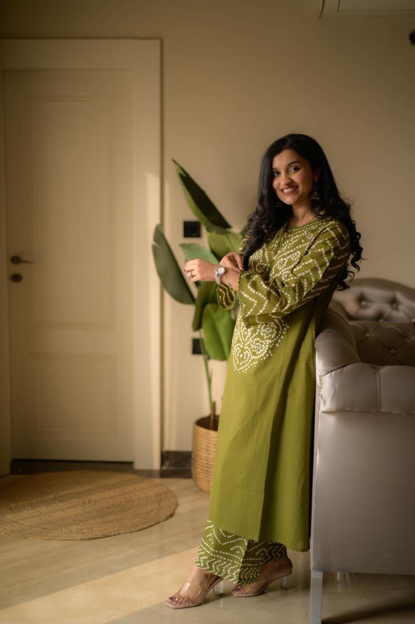 Gulzar Premium Bandhej Cotton Suit- Green