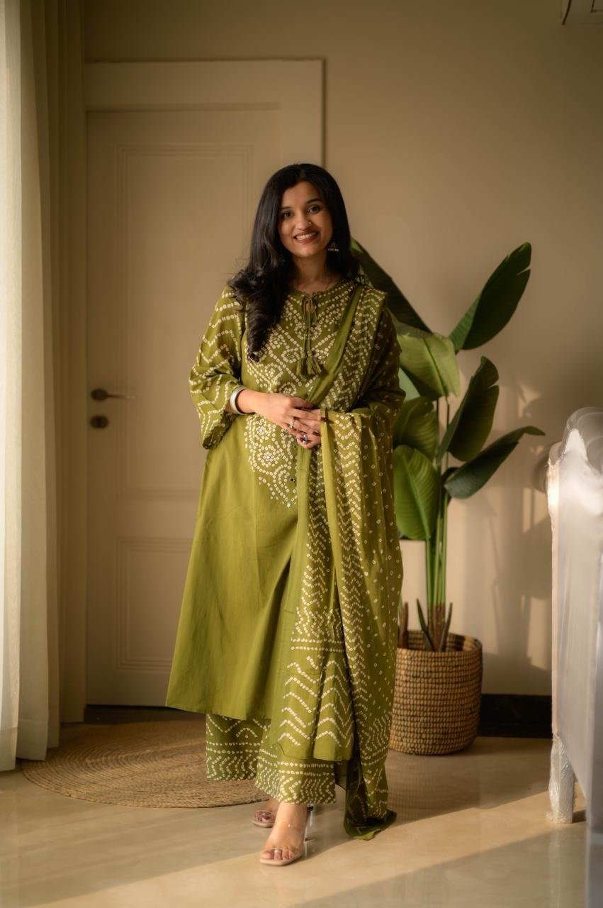 Gulzar Premium Bandhej Cotton Suit- Green