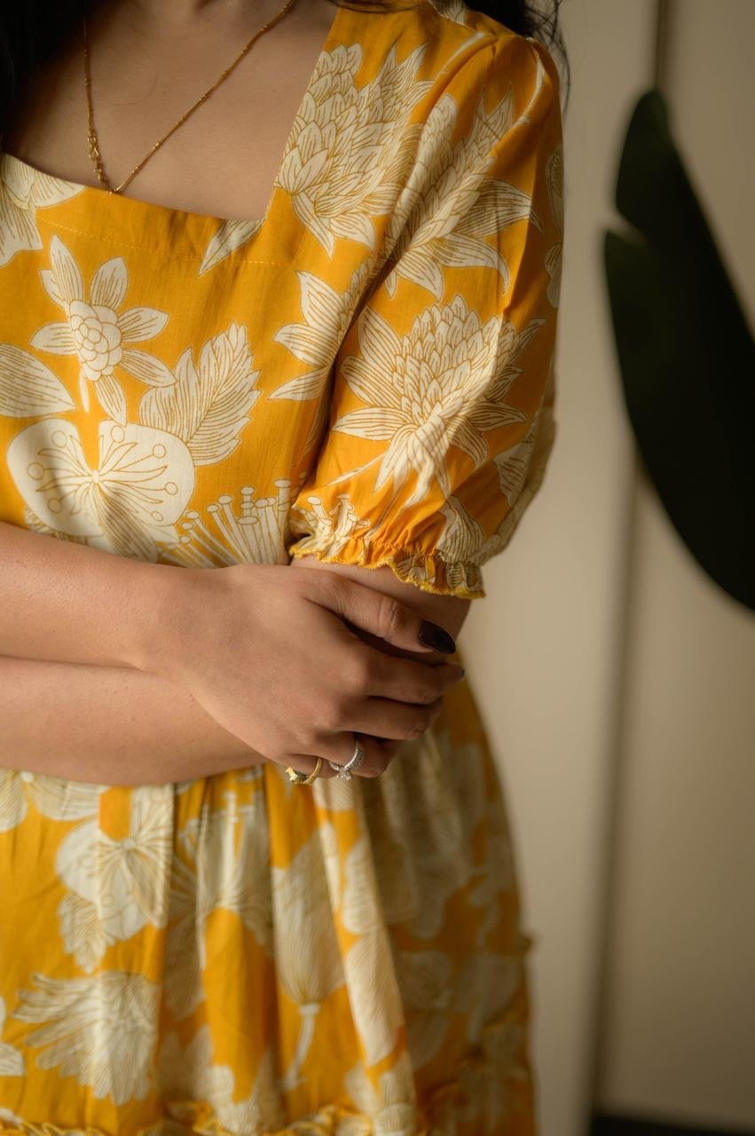 Tanvi Tiered Maxi Dress- Sunny Florals