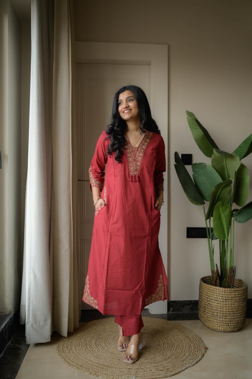 Shimmy Embroidered Premium Set- Red