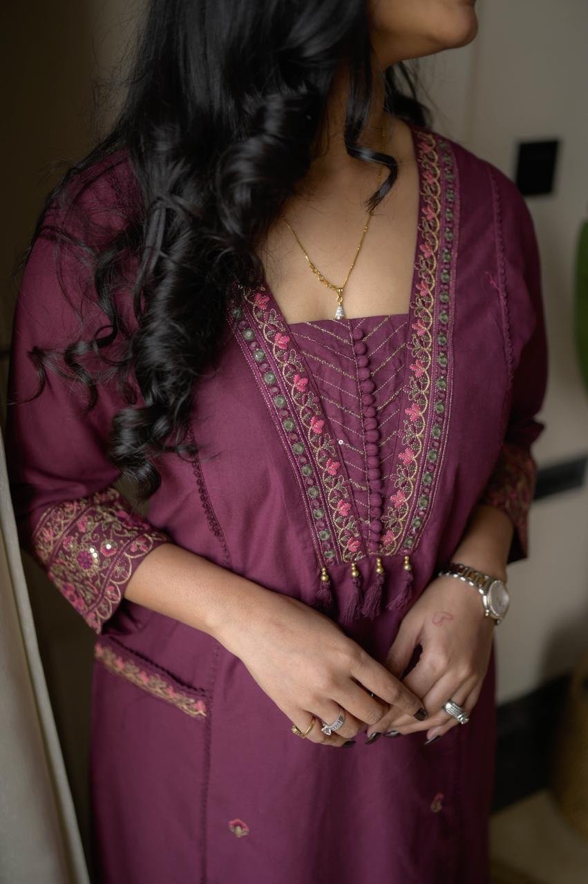 Shimmy Embroidered Premium Set- Wine