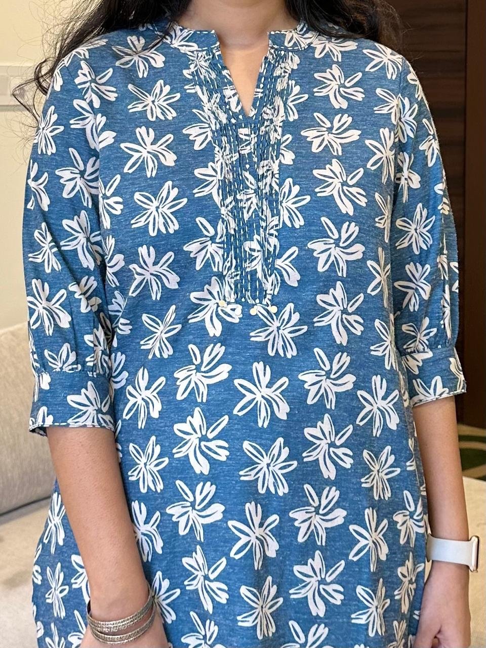 Jisha Printed Cotton Kurta- Blue