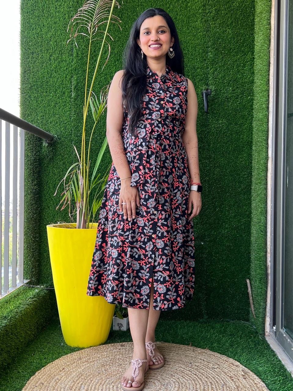 Black Red Bel Dress with Pocket