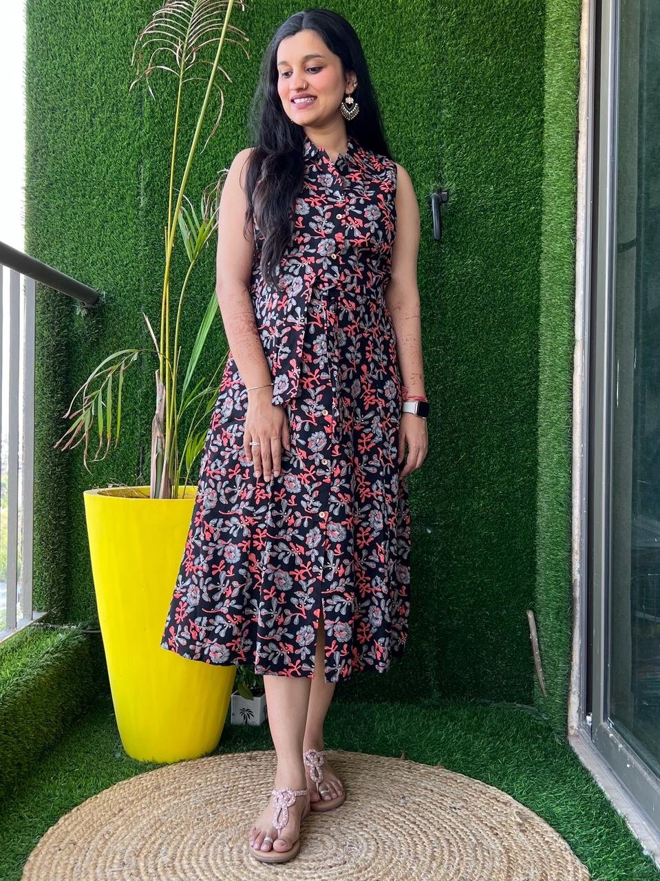 Black Red Bel Dress with Pocket