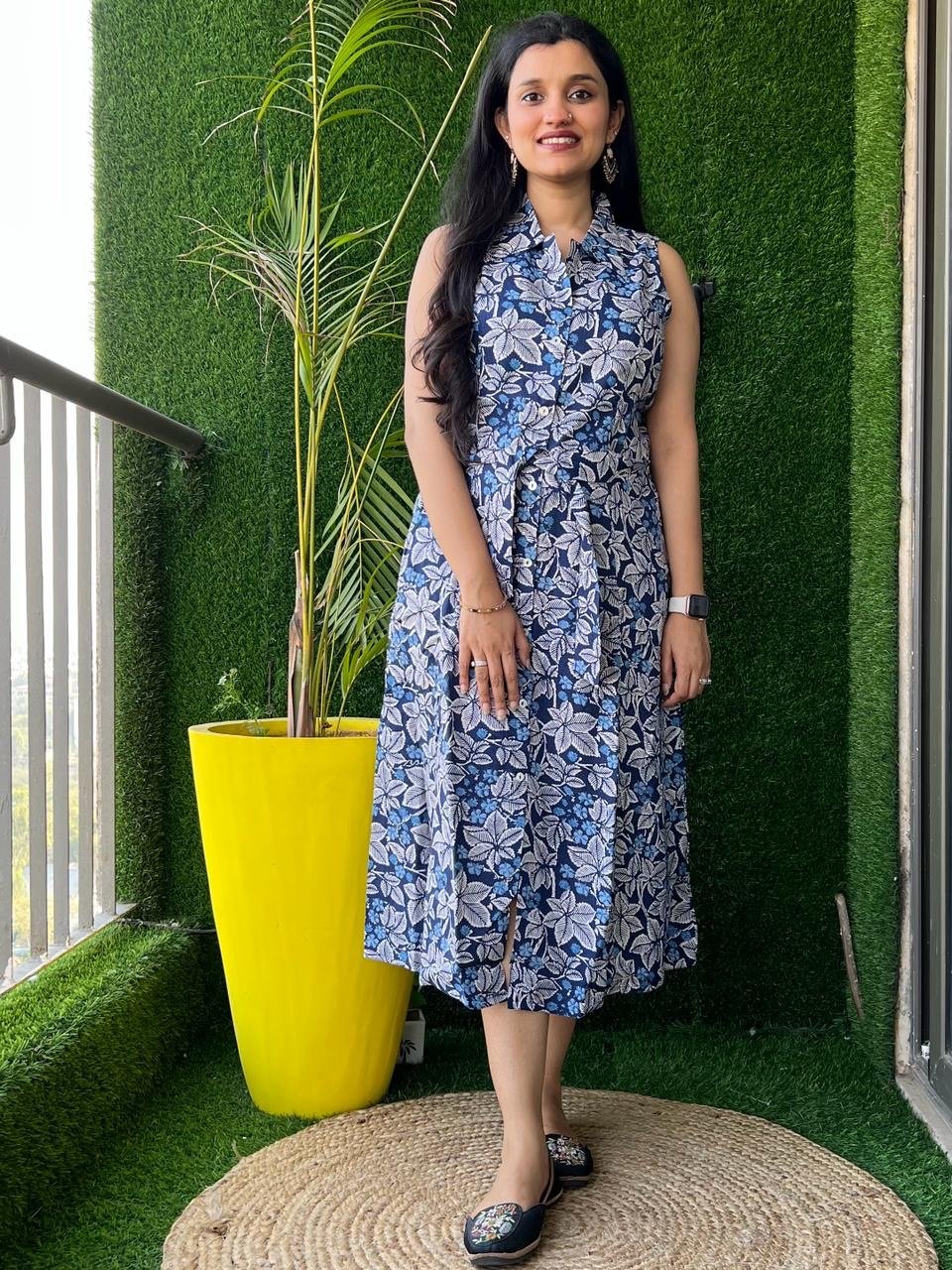 Blue Light Leaves Dress with Pocket