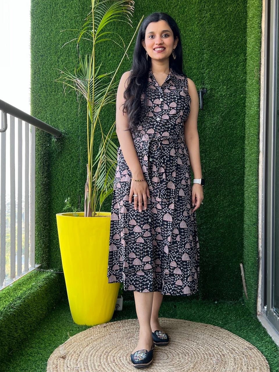 Black Bells Dress with Pocket