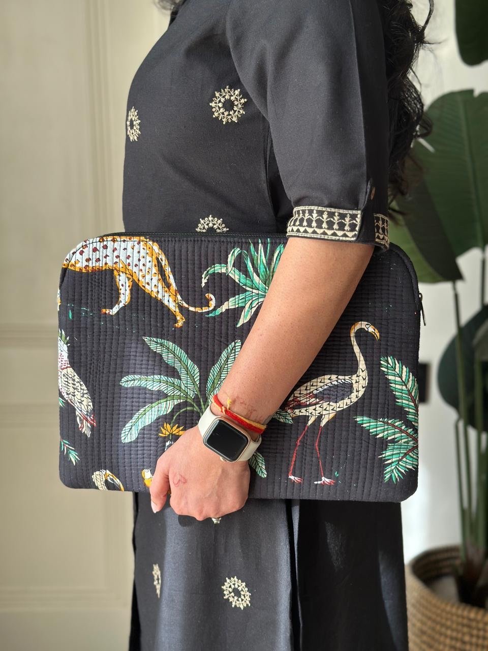 Quilted Laptop Sleeve- Black Jungle