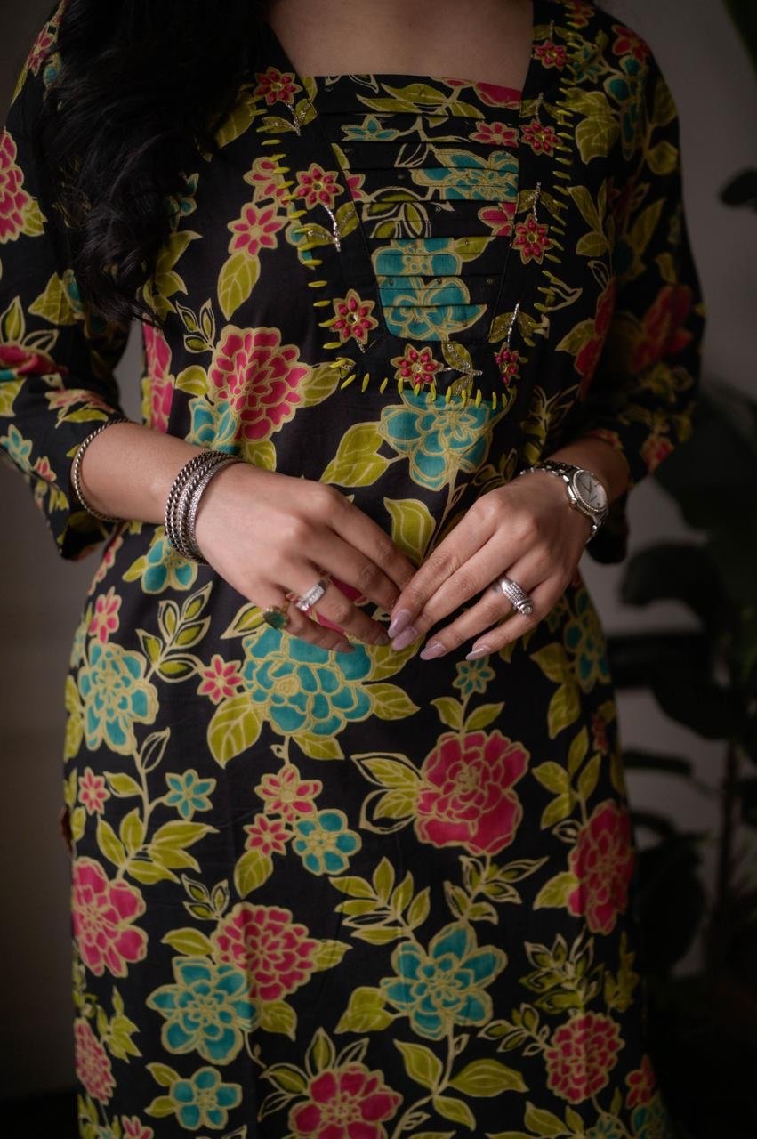 Samya Budget Cotton Suit- Black Multi Florals