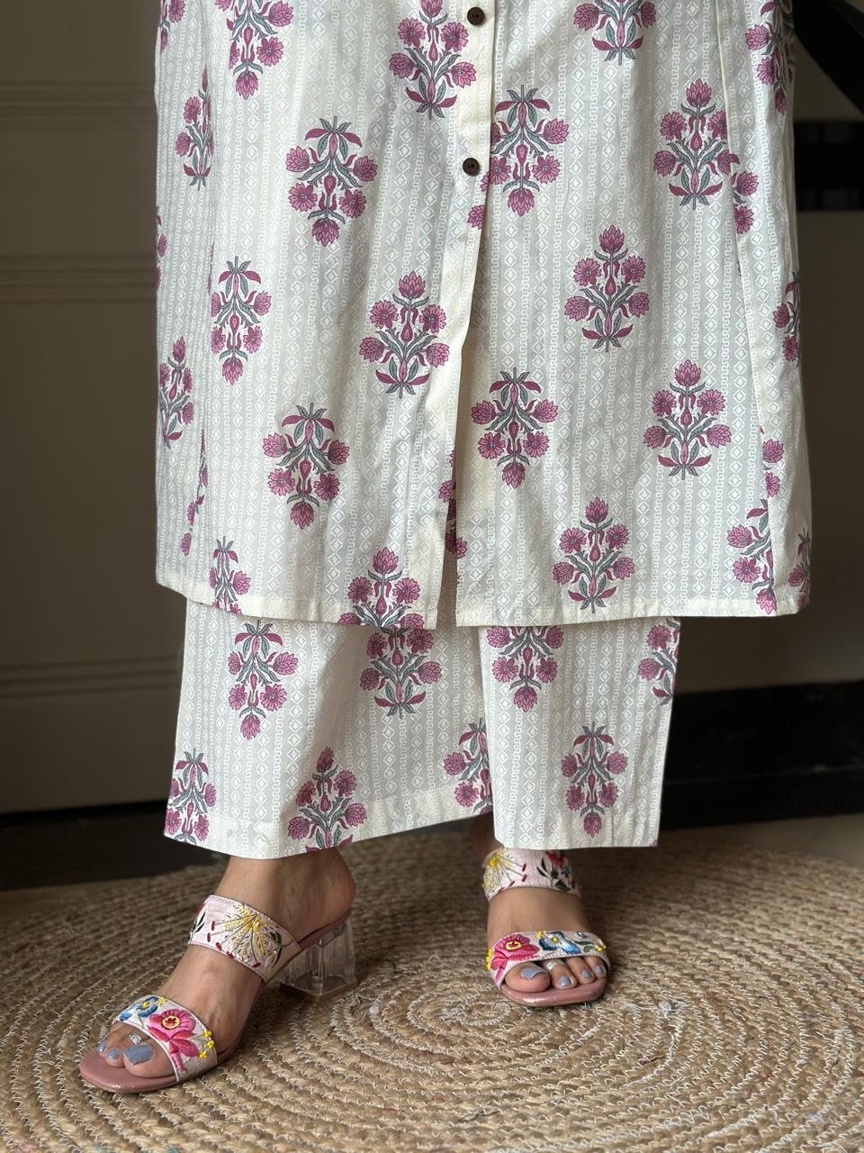 Amayra A-line Cotton Pant Set- Pink Booti