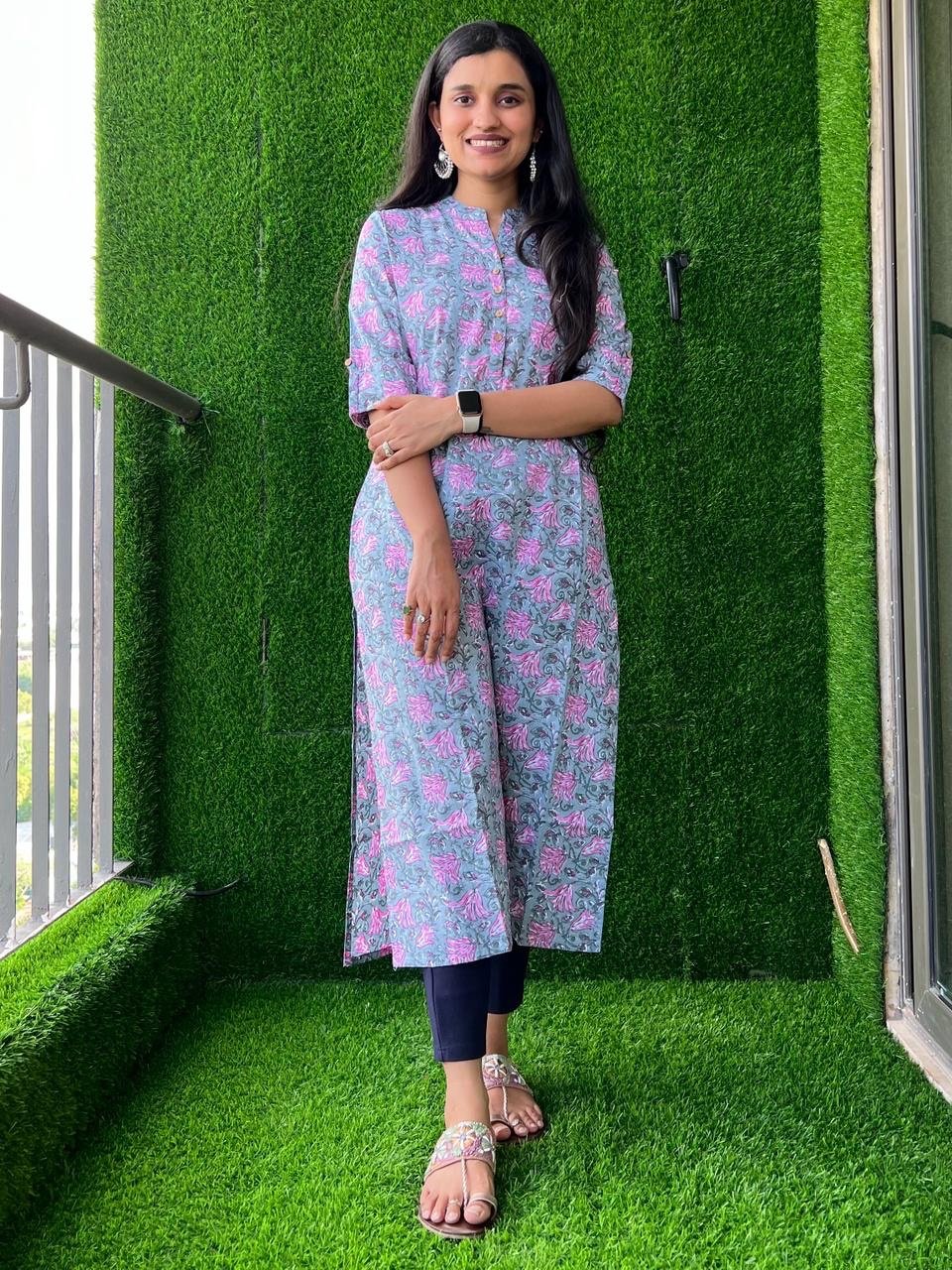 Weekend Cotton Kurta- Grey Pink Floral