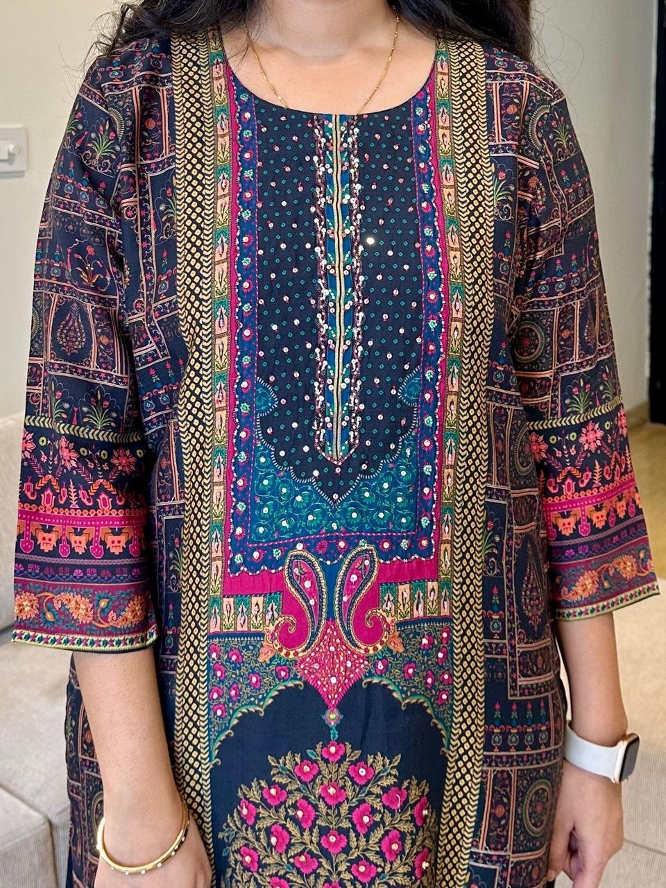 Seerat Crepe Printed Set-Black