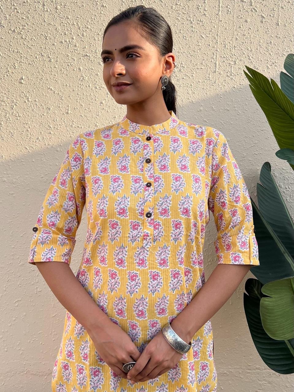 Weekend Cotton Kurta- Yellow Pink Booti