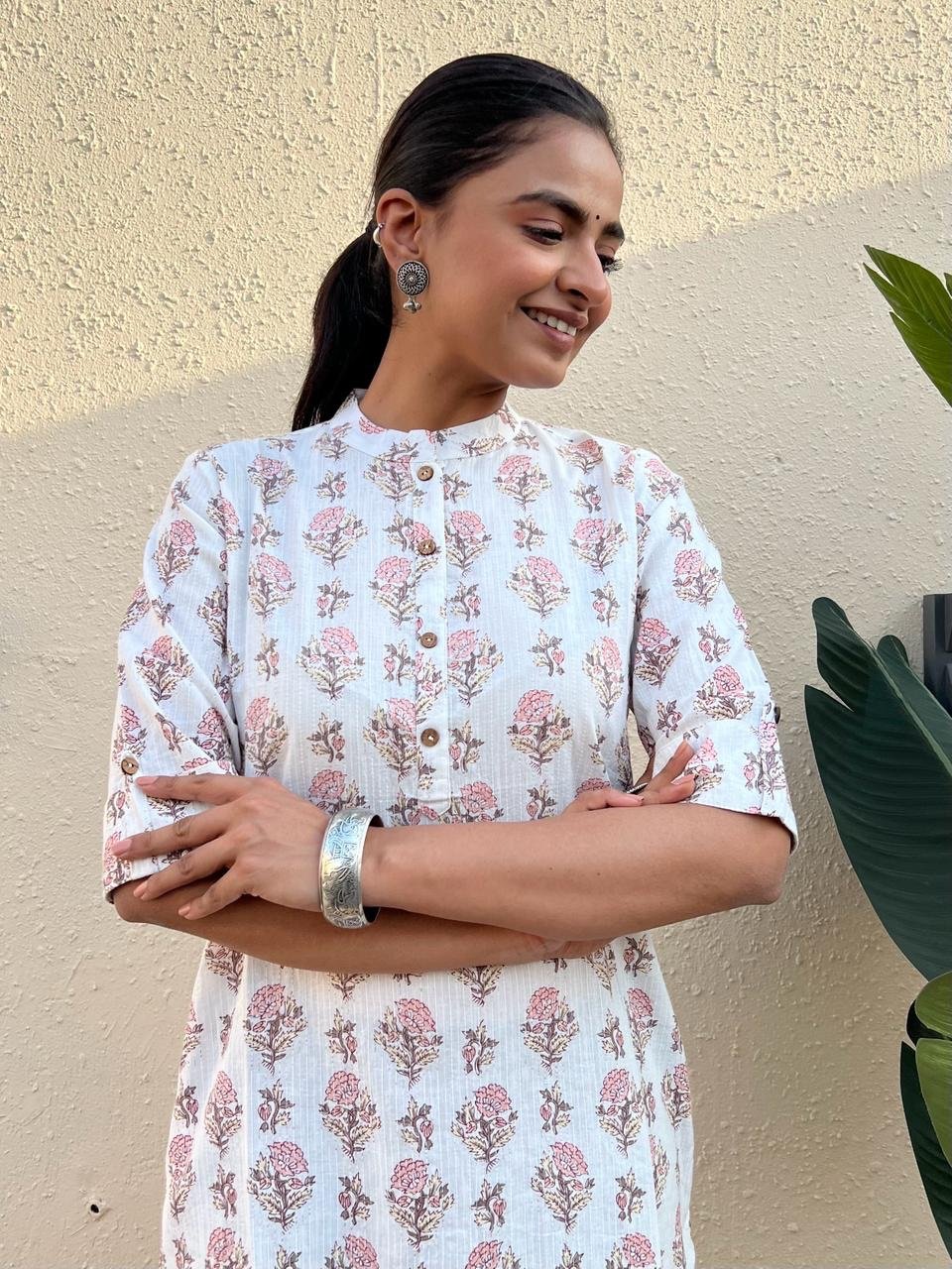 Weekend Cotton Kurta- White Pink Boota