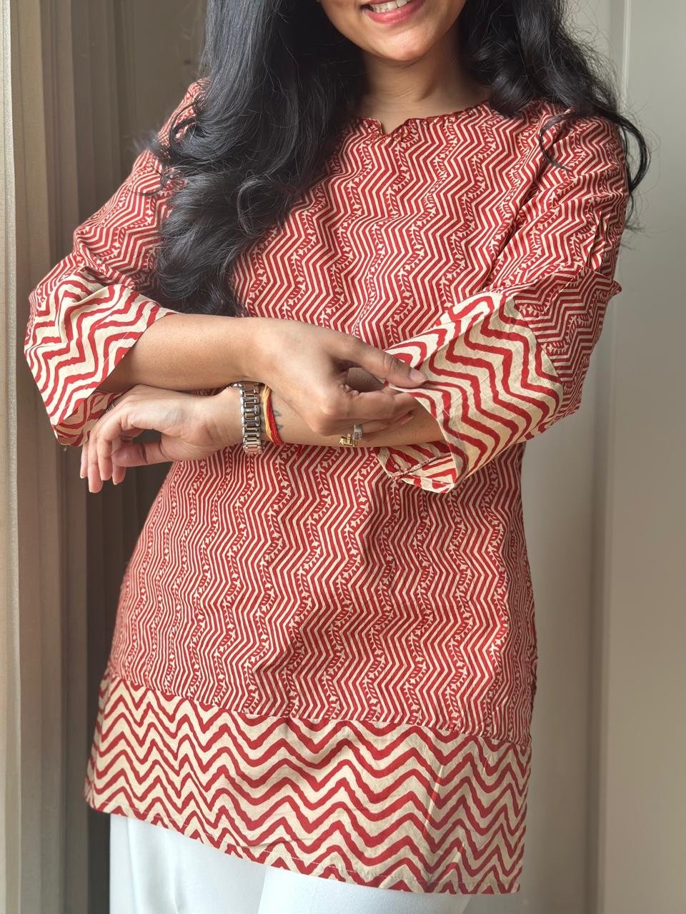 Gazia Pure Cotton Top- Red