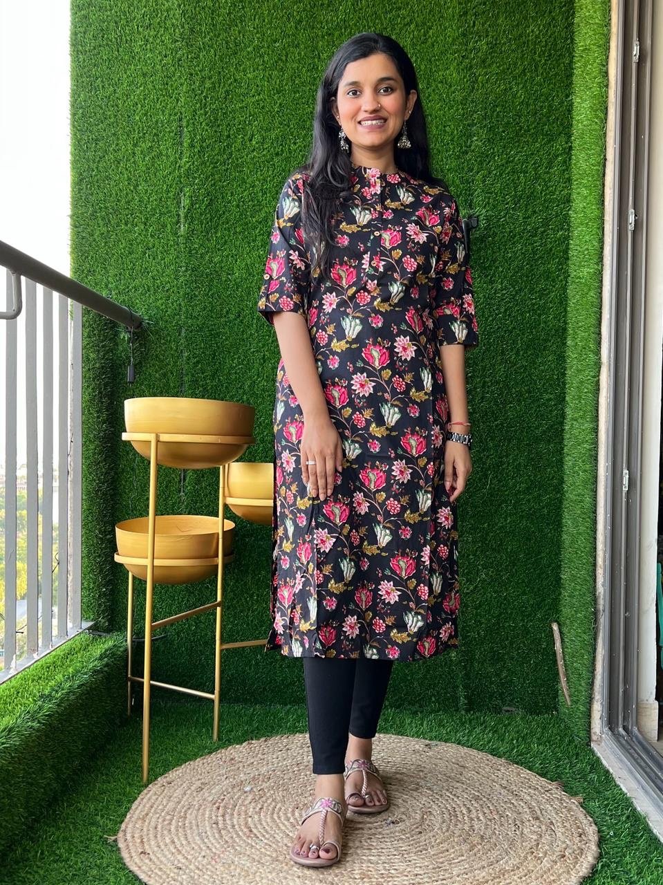 Weekend Cotton Kurta- Black Floral Jaal