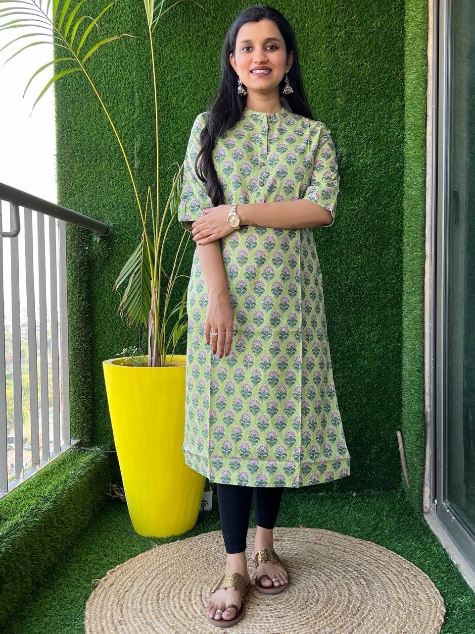 Weekend Cotton Kurta- Light Green Booti
